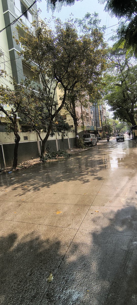 vedula_murthy's tweet photo. @TelanganaCMO @revanth_anumula @tksreedevi @HMWSSBOnline @hmwssbed @CommissionrGHMC @hmwssbmgrmrdply @hmwssbed @NSriGanesh CM Sir, PLS HELP🙏 This clny is inside sewerage for almost 20 yrs,can see flows daily fm addaguta thru Tchrs clny, EMrdply, lane 5, St 6.  Sharing pics daily https://t.co/w8oZ2LXJA4