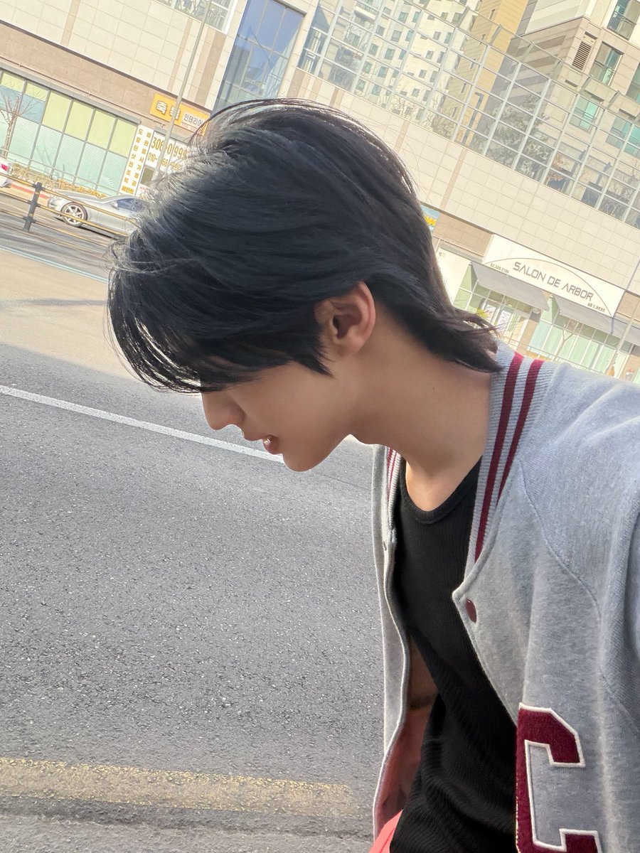 제발………………………………..🧎🏻‍♀️