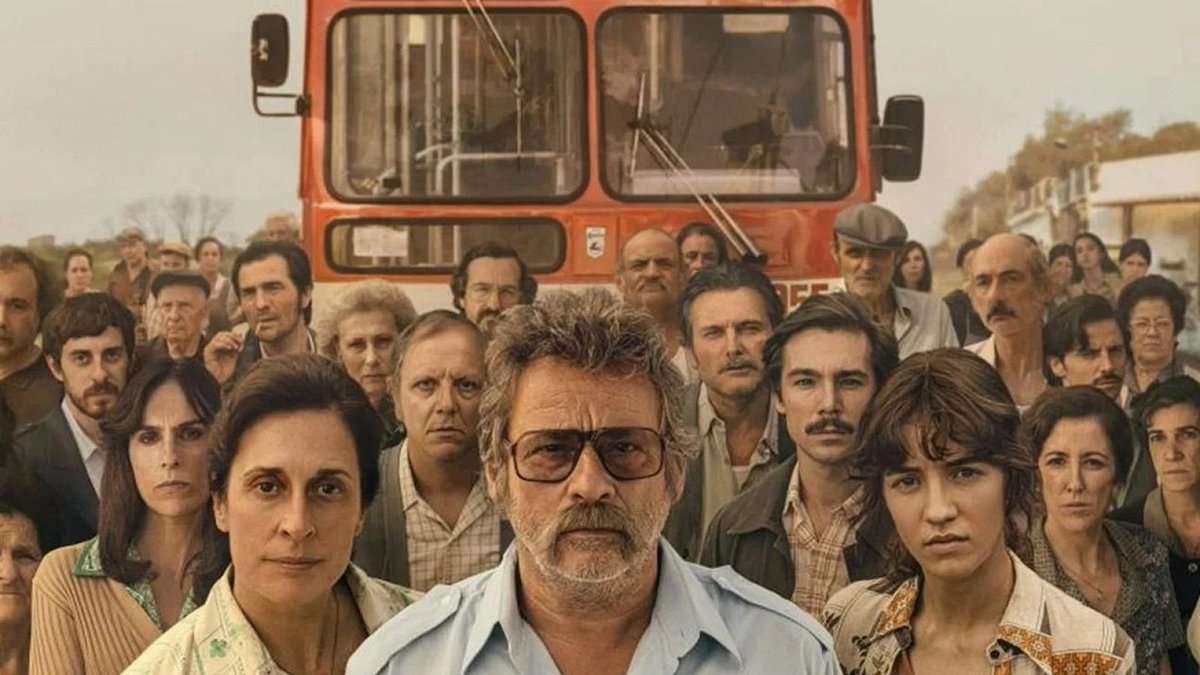 El estreno en abierto de "El 47" lidera la noche del sábado en La 1 con un enorme 14.8% de cuota.

La película, participada por RTVE, logra 1.457.000 espectadores de media y una audiencia acumulada de 3.724.000 espectadores.

Y esta noche a partir de las 22h, el estreno de