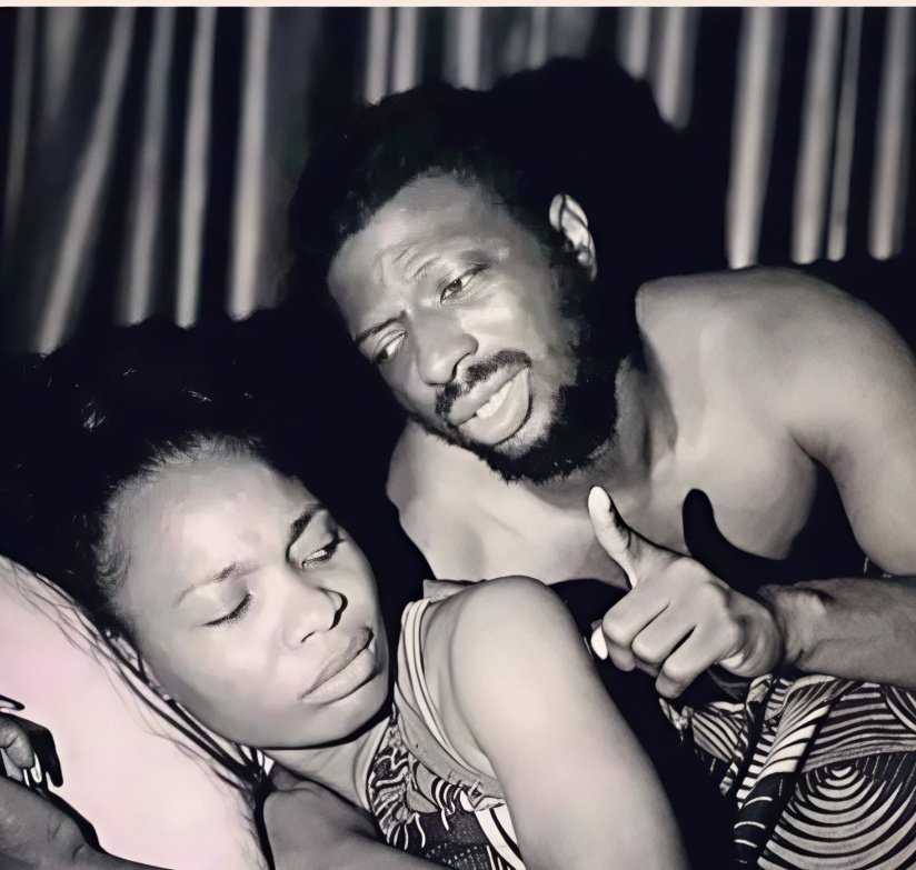 Those who understand sign language, 

whats the man saying?