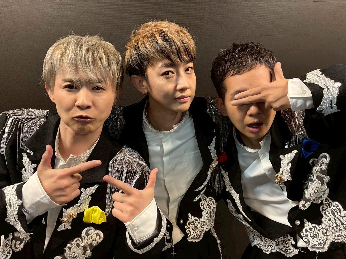 Secret_guyz2026's tweet photo. SECRET GUYZ〜限定復活祭〜
終幕いたしました！

8年ぶりにやってきた救世主…
SECRET GUYZ！！！

ご来場してくださった皆様
変わらず応援してくださる皆様
本当にありがとうございました！

いつかまた…いつかまた!!!
#secretguyz https://t.co/hbX2y7L3v9