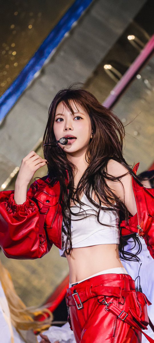 LE_SSERAFIM #ﾙｾﾗﾌｨﾑ༺ #ｳﾝﾁｪ #HongEunChae #홍은채 ༻ #르세라핌