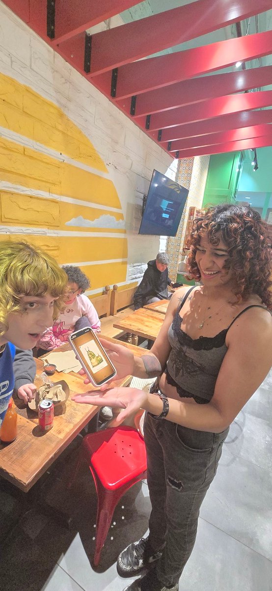 CheesyPotato (Julie) tweet media