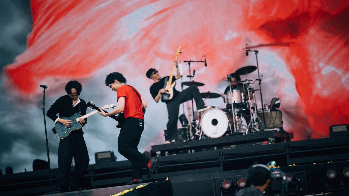 thefreehandband tweet media