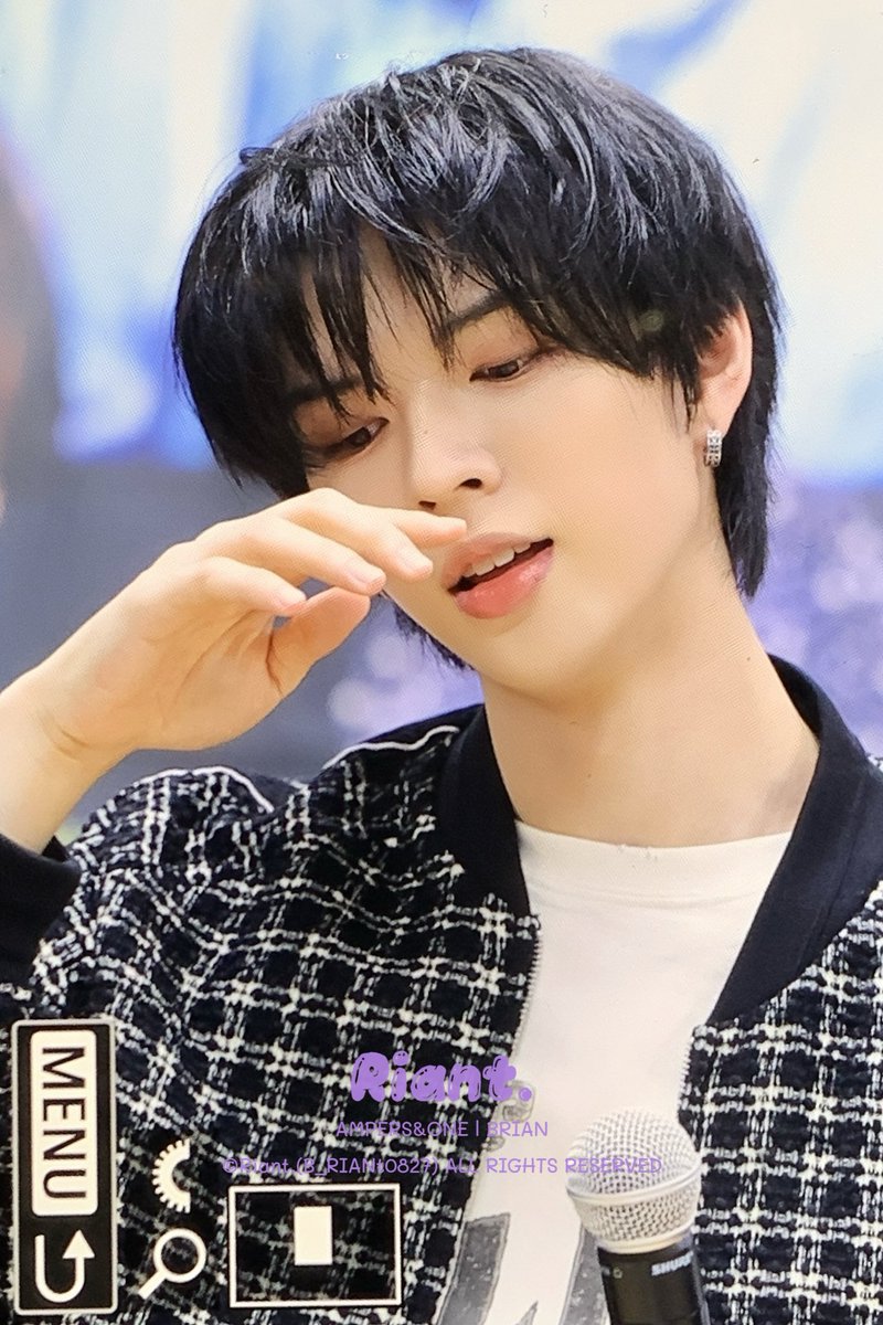 260222
#앰퍼샌드원 #AMPERSANDONE 
#브라이언 #BRIAN #何廷威 #ブライアン