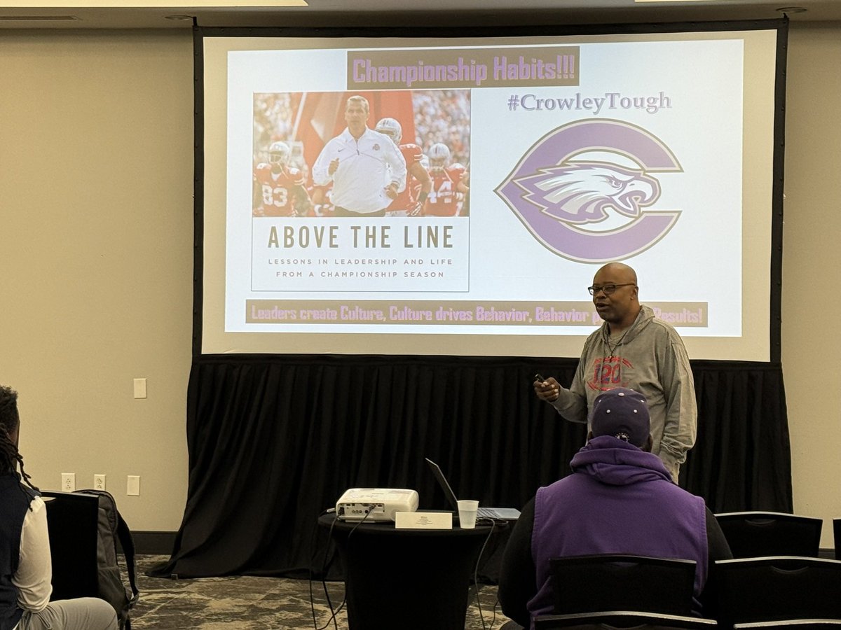 Carlos Lynn tweet media