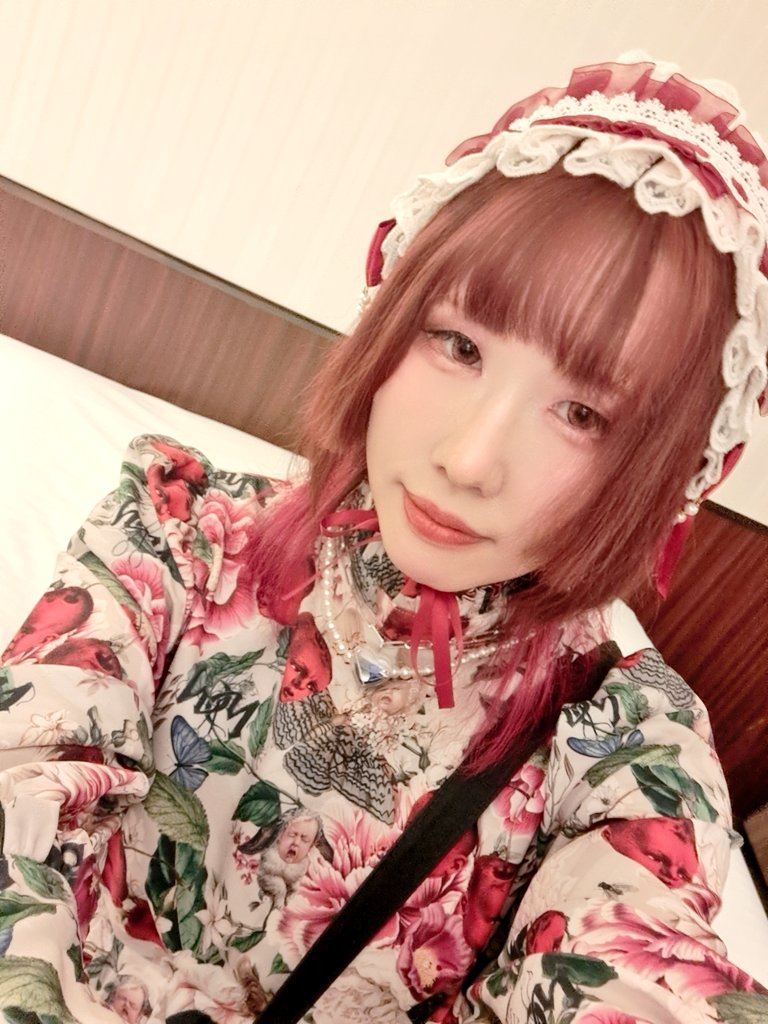 夕季 tweet media