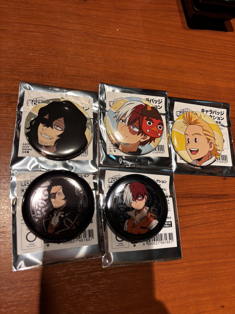 js_sy1230's tweet photo. 僕のヒーローアカデミア 缶バッジ 豆まき メタル缶バッジコレクション スチームパンクver.

[譲]画像1

[求]同種 爆豪勝己

郵送希望📮
お気軽にお声がけお願いいたします🙇‍♀️✨️

出先の為ID付いてませんが
交換承諾後ID付きのお写真送らせて頂きます。 https://t.co/mVMpX3wcrT