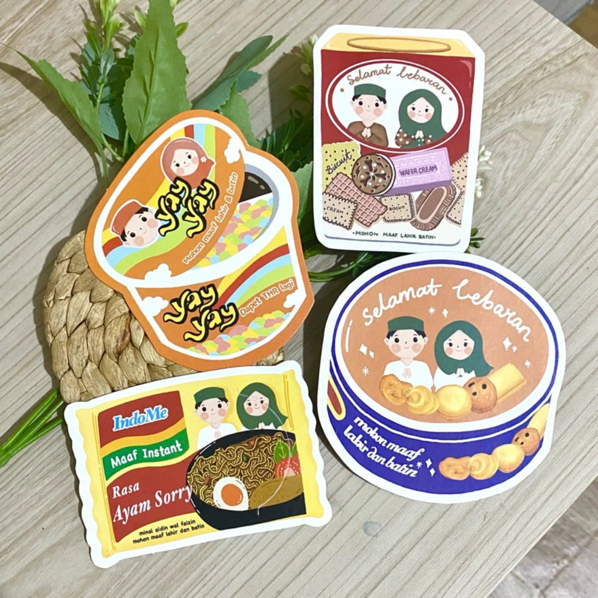 KillerConvo's tweet photo. Kalau masih pakai amplop Lebaran polos, tahun ini upgrade dikit.

Lebaran 2026 itu bukan cuma bagi THR.
Tapi bikin momen yang diinget anak-anak.

Amplop Lebaran karakter lucu kayak gini beda banget vibes-nya.
Ada tema Selamat Lebaran, desain gemes, bahkan versi parodi yang bikin senyum dulu sebelum buka isinya.
Biasanya makin dekat Idul Fitri, amplop unik cepat habis.

Kalau mau Lebaran lebih niat & nggak biasa, amankan sekarang.
Cek di sini:
https://t.co/ksmwp6pl2f

#Lebaran2026 #AmplopLebaran #THRAnak #PersiapanLebaran #IdulFitri