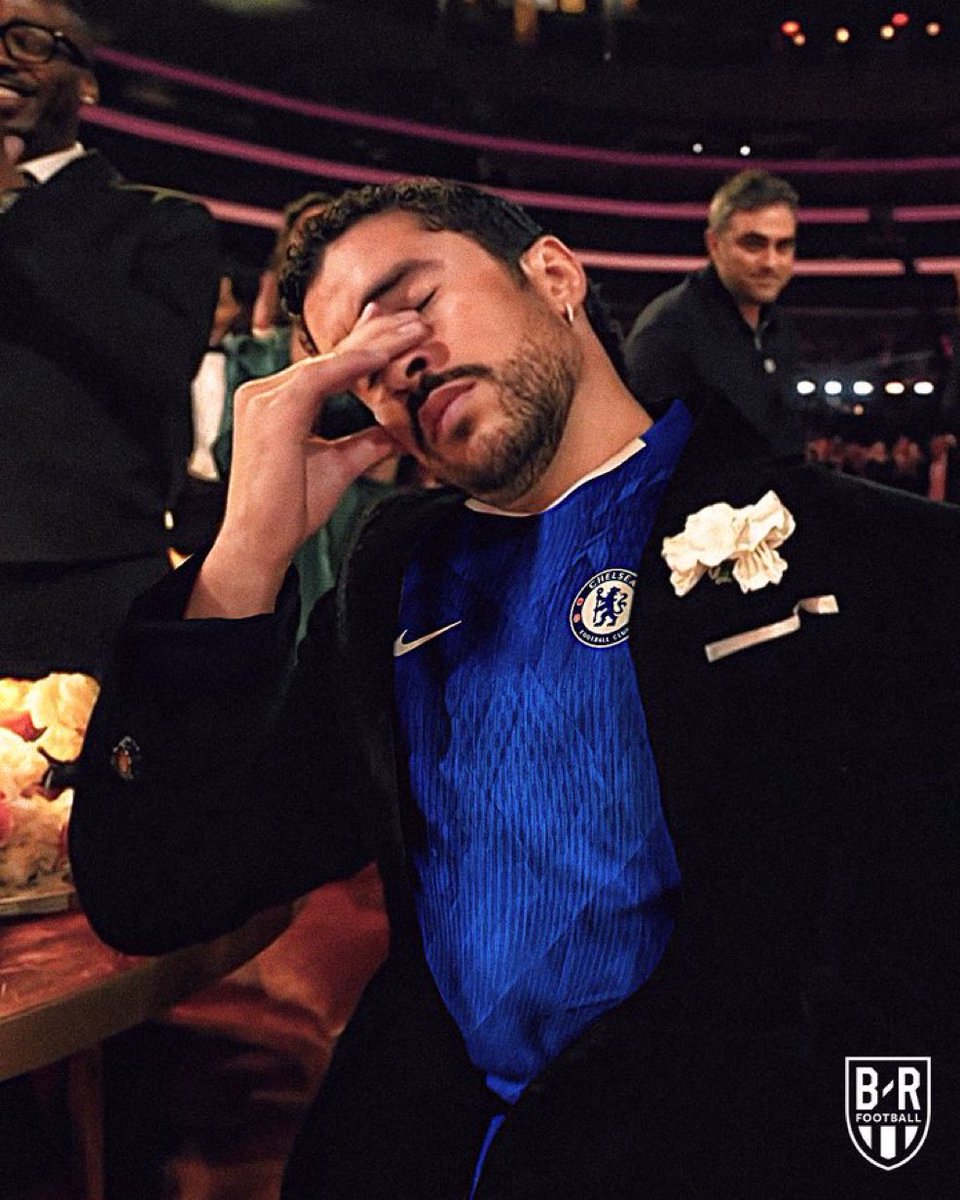 Chelsea; evinde öne geçtiği maçların hepsini kazanabilseydi, 62 puan ile Premier Lig’in zirvesinde olacaktı.