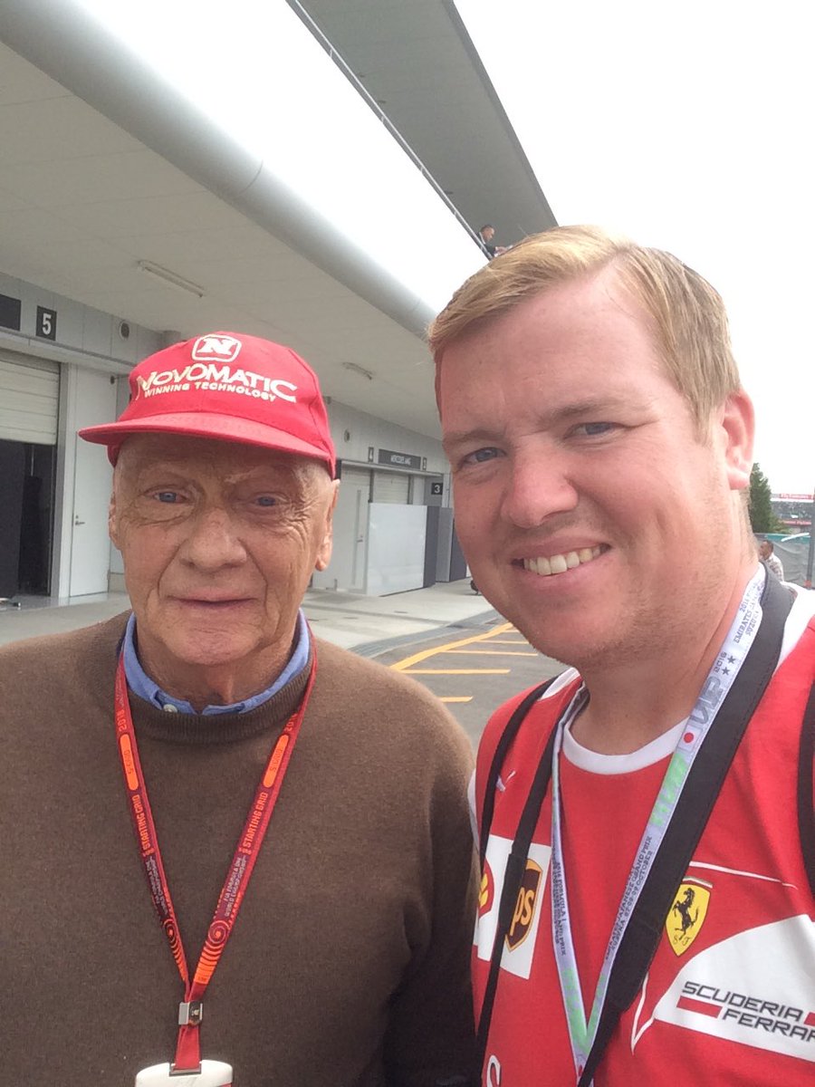 Tom Arnold tweet media