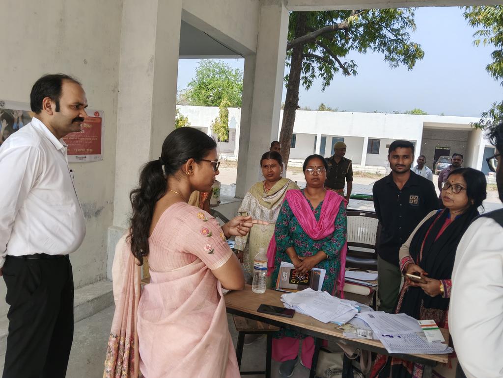 DM / DEO Banda tweet media