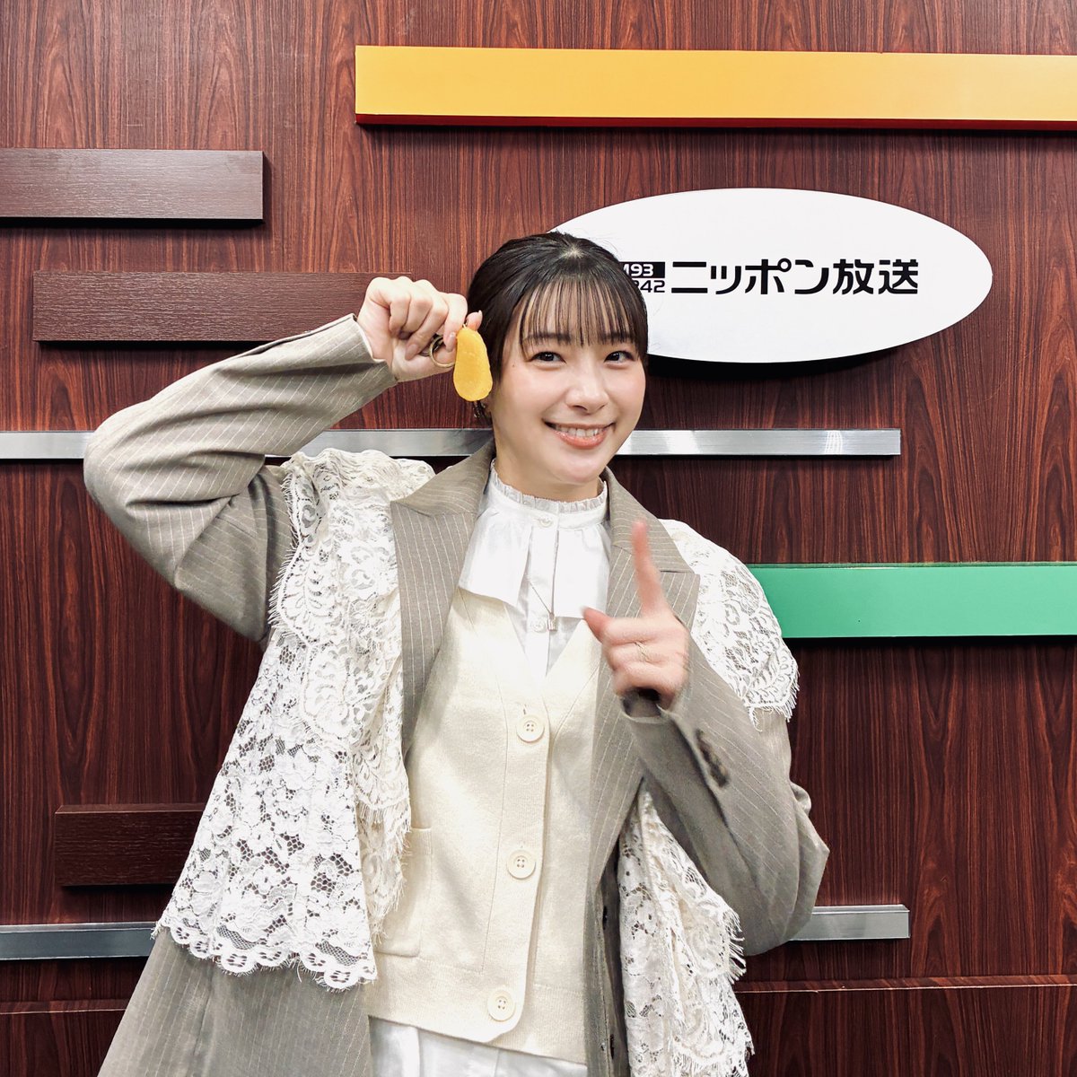 足立梨花のちょっと"えぇこと" tweet media