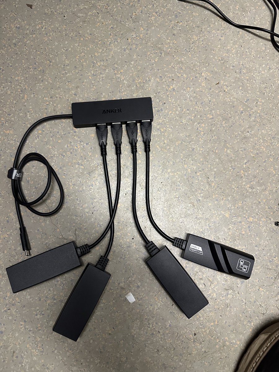 Stefan D tweet media