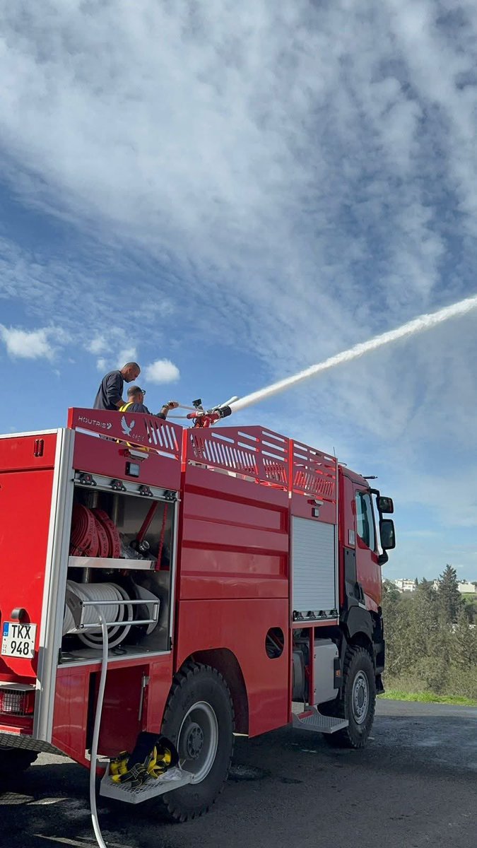 houtrisofficial's tweet photo. Our firefighting solutions actively supporting the Forest Department of Cyprus @DeptOfForests 

The successful delivery and training of the first 12 Renault Trucks K 4x4 firefighting vehicles marks our commitment to innovation, reliability, and operational excellence.

#Houtris https://t.co/JWhCgyvfua