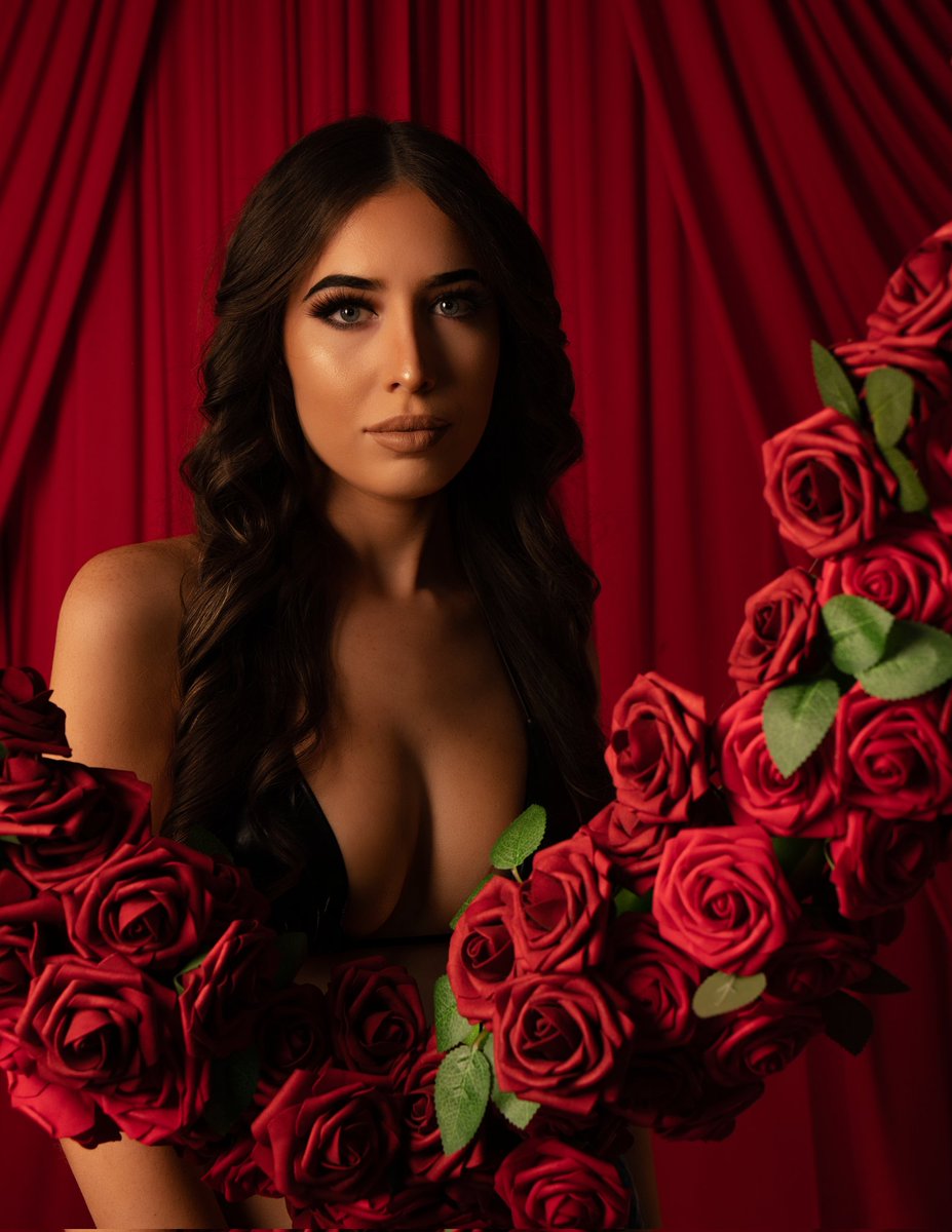 RodWash1's tweet photo. Valentine Day 💝 Weekend Vibes Studio Fashion Concept Capture Shot On Sony A7riii Tamron 28mm-75mm Lens G2 Lighting Breakdown Softbox 

#Valentine #Concept #Vibes #model #photographer #photoshoot #studio https://t.co/F36k6TSK9C