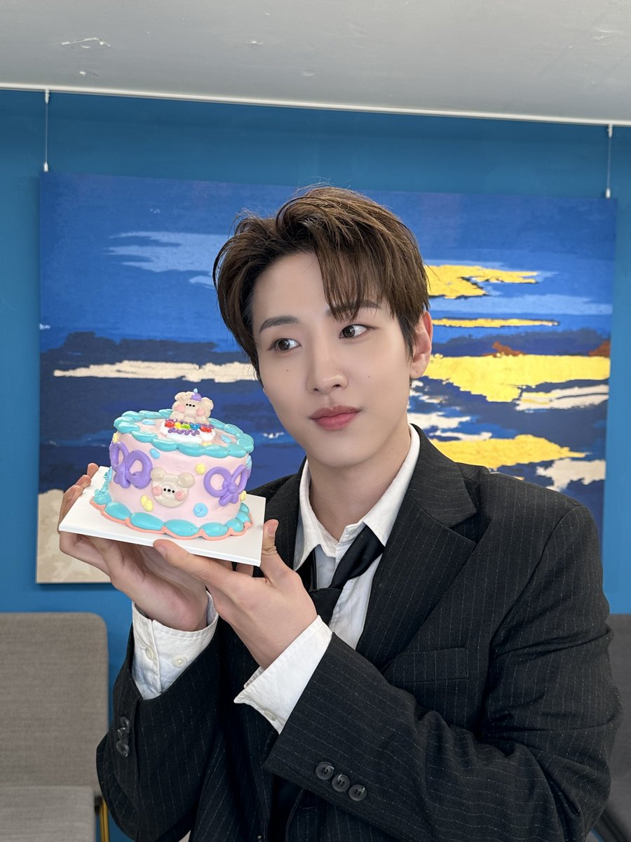 SEVENUS 세븐어스 tweet media