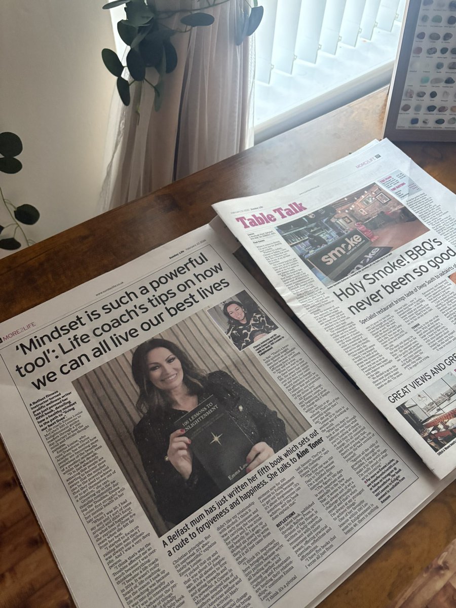 Emma_Louise tweet media