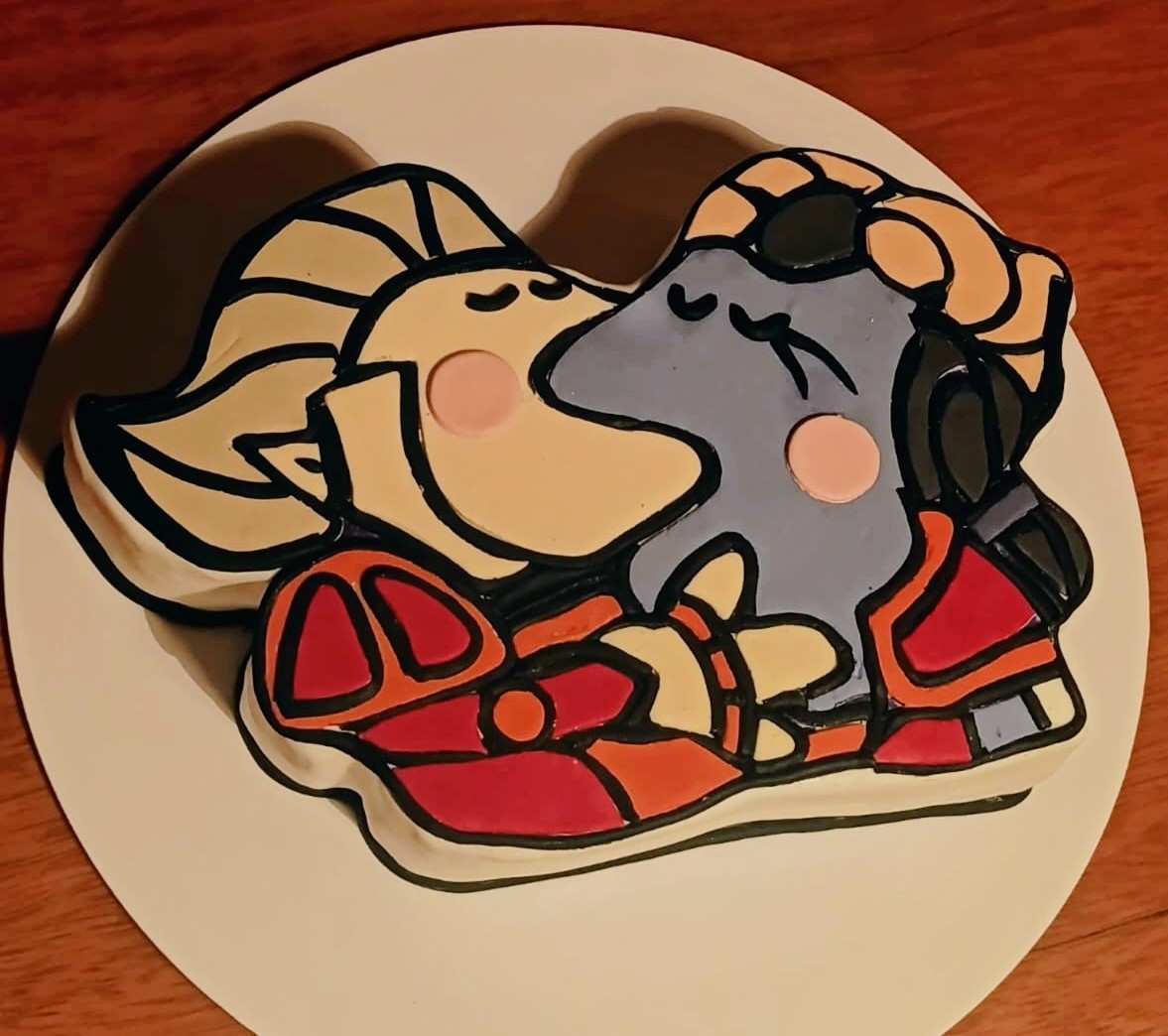 Just like last year, i got another dota ship cake , this time with RM and QoP xD asfdhdhjfjdjdjdj
#dota2