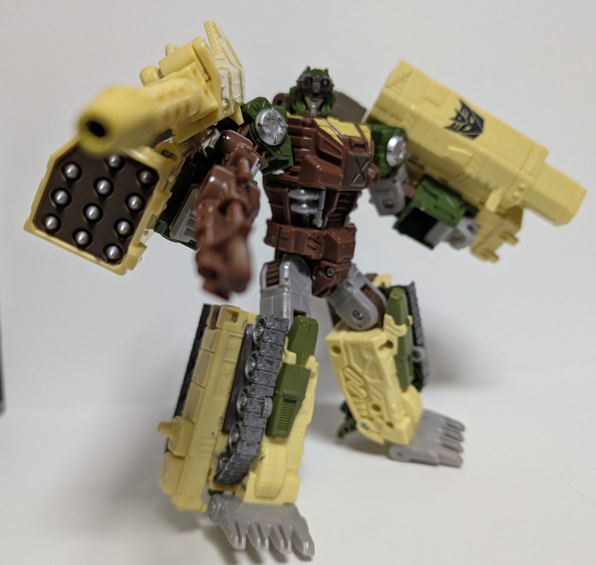 名前忘れた🤔 中古で購入してミサイル欠品だが、カッコ良くて衝動買い