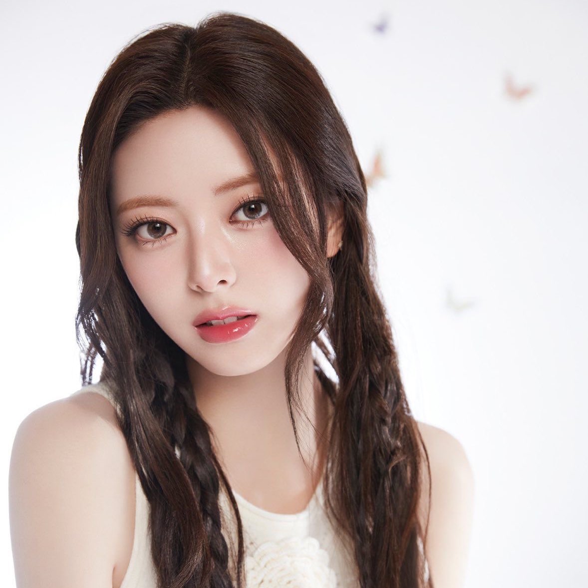 UNIVERSE ITZY tweet media