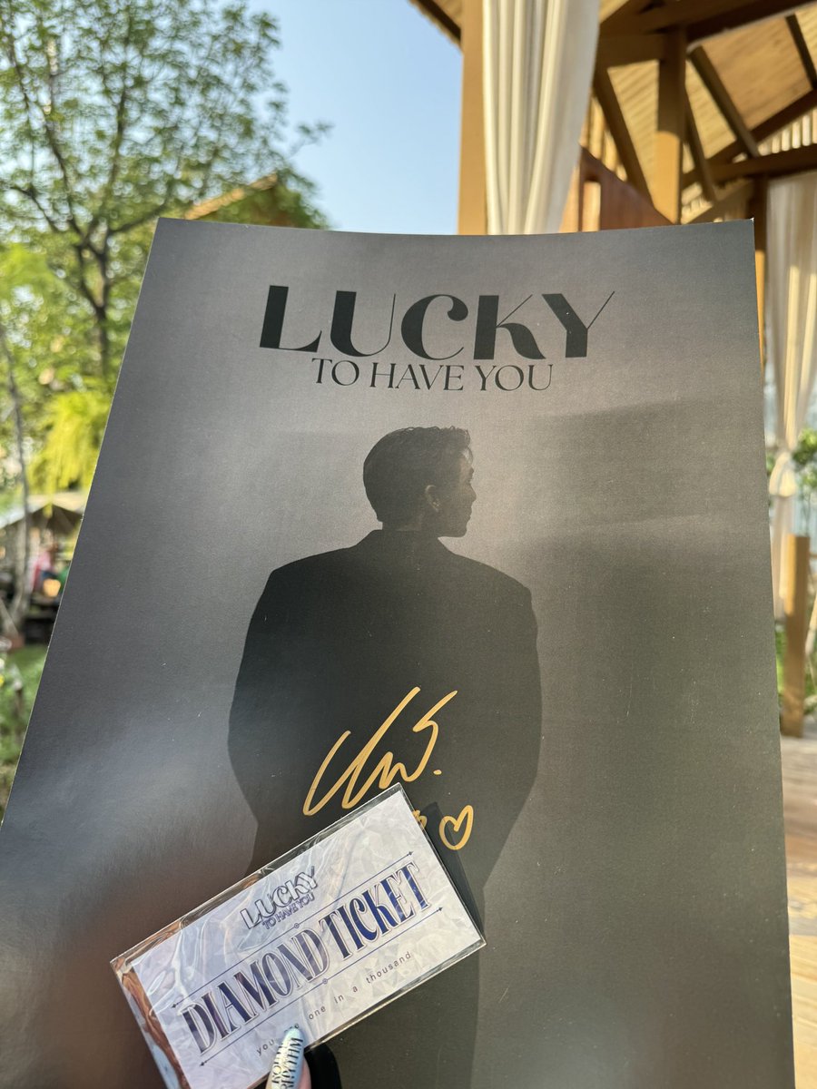 ひらがなで名前書いてもらいました💖 今年は日本でファンミ2回開催