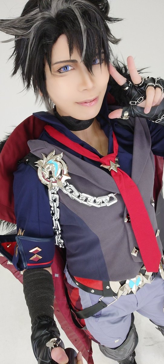 【コスプレ写真】
おそくほ！
今日は衣装装着お試ししてきたよ！
ちささんに良い写真撮ってもらえた〜😆✨
特に⛓️はちささんに沢山助けてもらってなんとかなりましたありがとう🥲✨
本番までには色々なんとかします😂😂