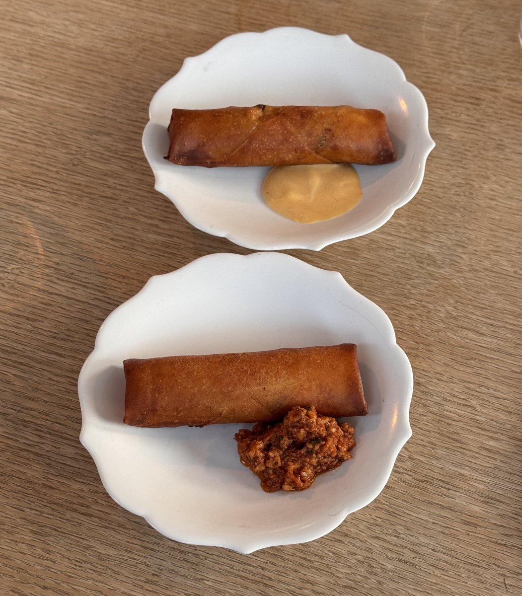 kyabetsuoniisan's tweet image. 今日のディナーは散歩がてら妻と近所にワイン飲みに来た。
代官山の素敵なお店で友達がコラボイベント。🍷

フードも全部美味しかった。18:00にご飯食べ終わってるのはかなりダイエット頑張ってる説。🤫

#toco #daikanyama