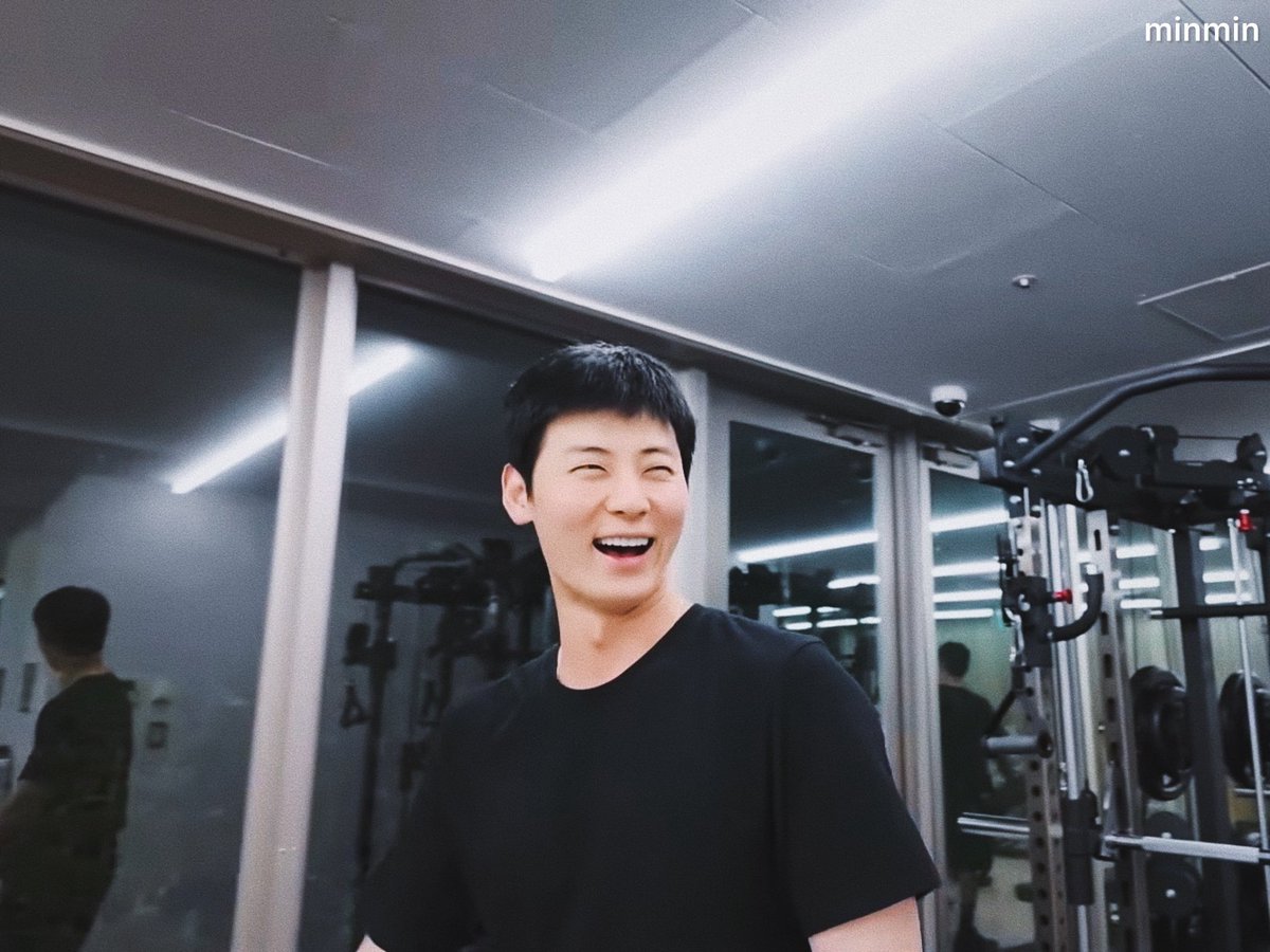 💪🏻
#황민현 #민현 #minhyun