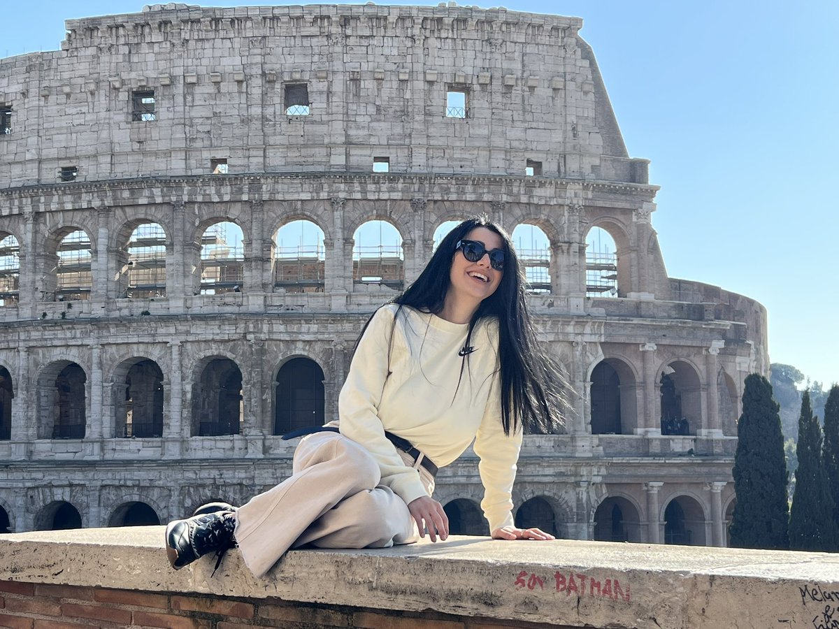 Ayda golahmadi tweet media