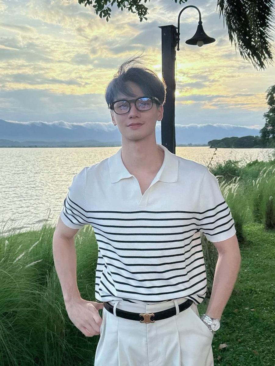 ลองคิดภาพว่าภูเมฆหน้าตาแบบนี้ แต่งตัวแบบนี้ 🥹