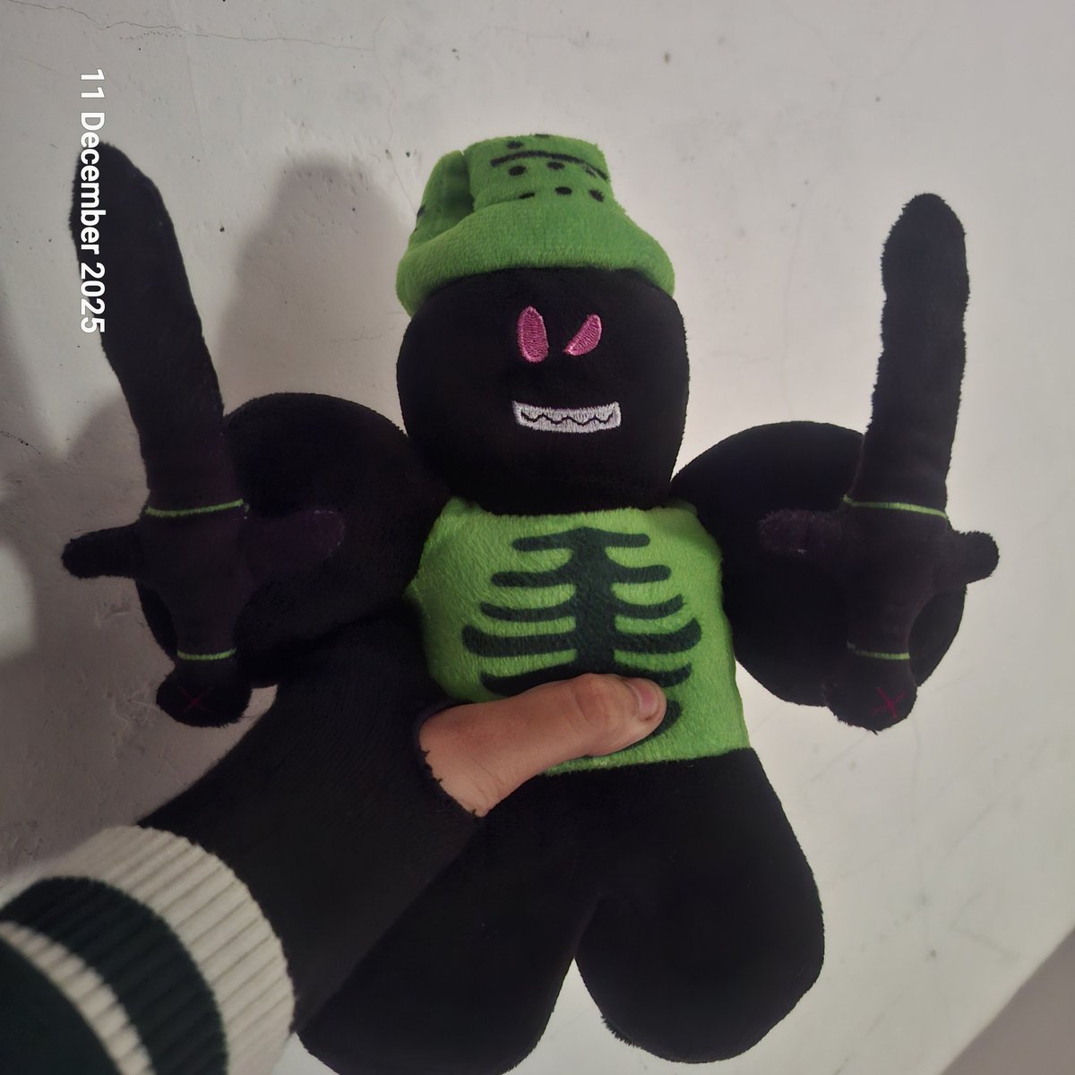 MaxThePhoenixX's tweet photo. @T1NE_VAL3N @1x1x1x1_EXEC You would'nt believe what I got last year... https://t.co/kyjtRMZ1jP