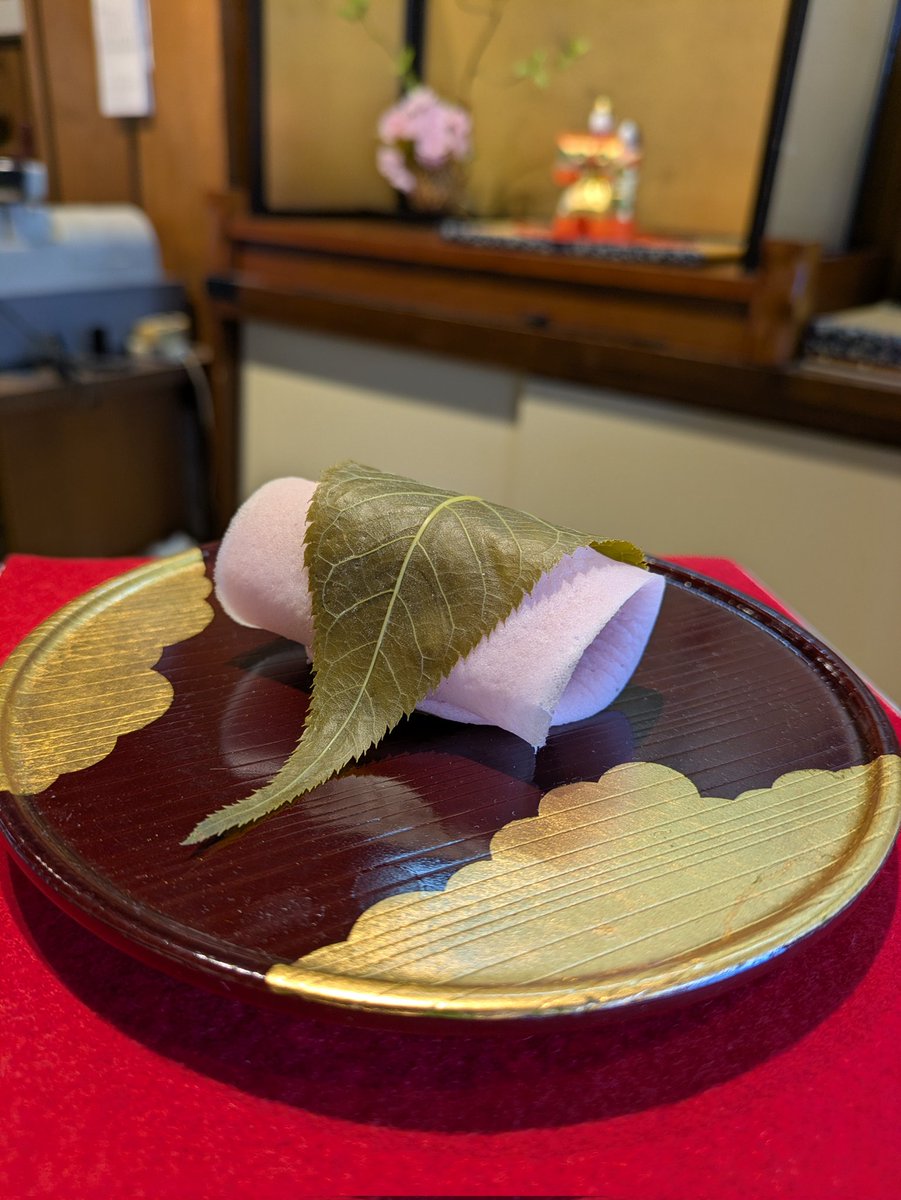 明日もやります🌸】 「さくらもち」の今シーズン発売開始記念 2月22日