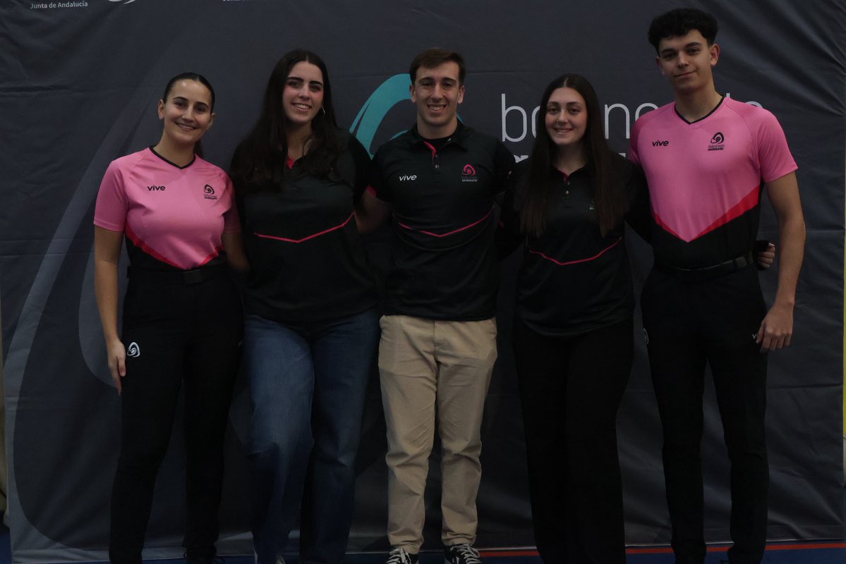 #FFJuniorFemenina2026
📍<a href="/AytoGines/">Ayuntamiento de Gines 🇺🇦 Sevilla</a> 
🏟️Pabellón Municipal Gines
📅22 de Febrero de 2026
⌚️11:00h
JORNADA3️⃣

🏀<a href="/cbsfemenino/">CB Sevilla Femenino</a> 
🆚<a href="/CBC2H/">CBC Dos Hermanas</a>

‼️EQUIPOS LISTOS‼️

📳Toda la Información y📊Estadísticas en vivo a través de nuestra APP “AFICIÓN FAB”