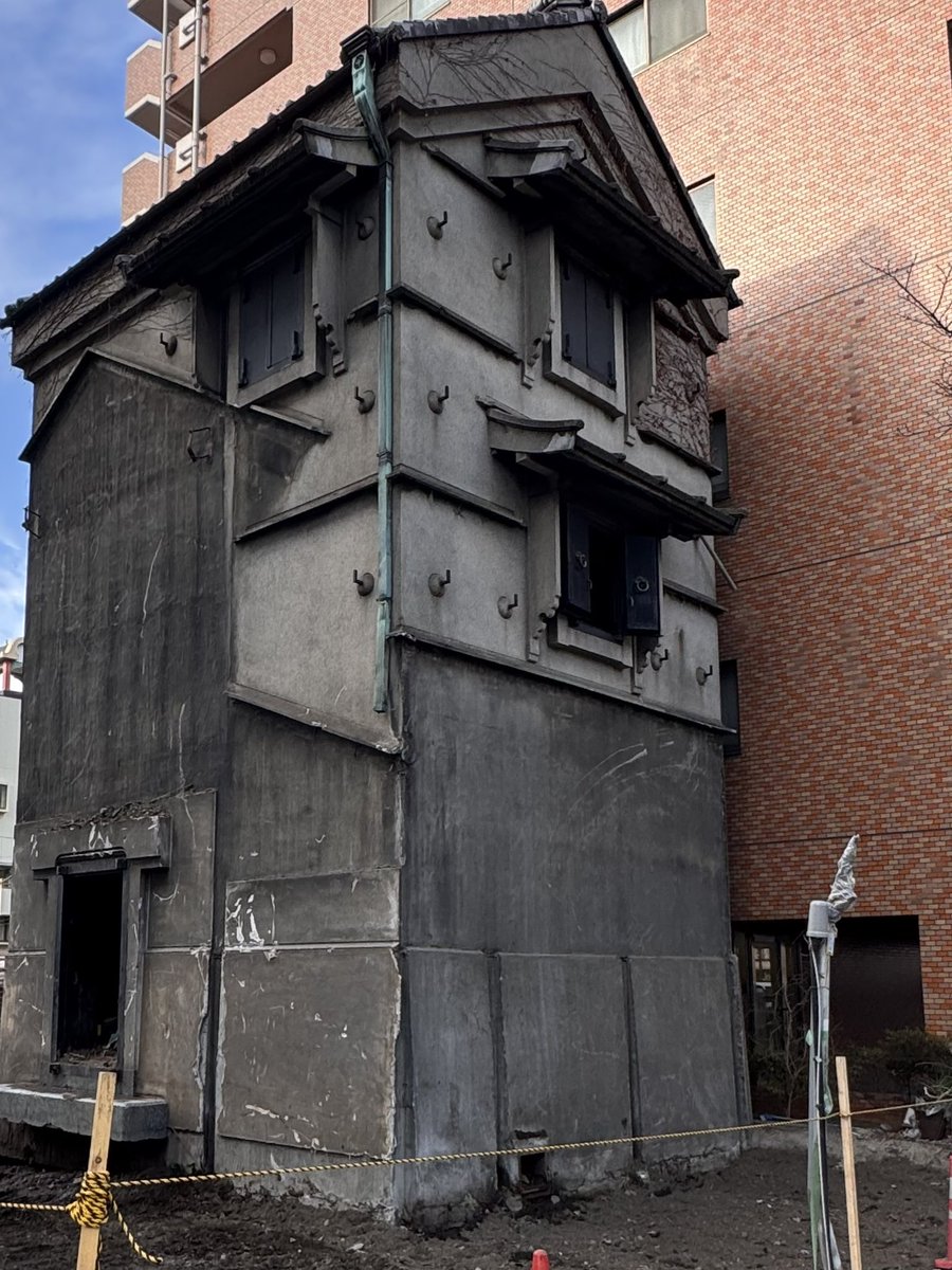 蔵が先に建ったのか？ 後なのか？🤔