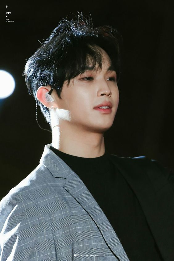 (づ ᴗ _ᴗ)づ 💙★⋆｡˚  ⋆

#LIMHYUNSIK #임현식 #BTOB #비투비
<a href="/BTOB_IMHYUNSIK/">임현식</a>