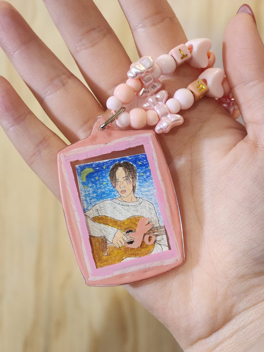 lizsnotee's tweet image. The art                             The artist 

FIRSTONE B2S CRAFT YOUR CHARM
#B2SxFirstOne