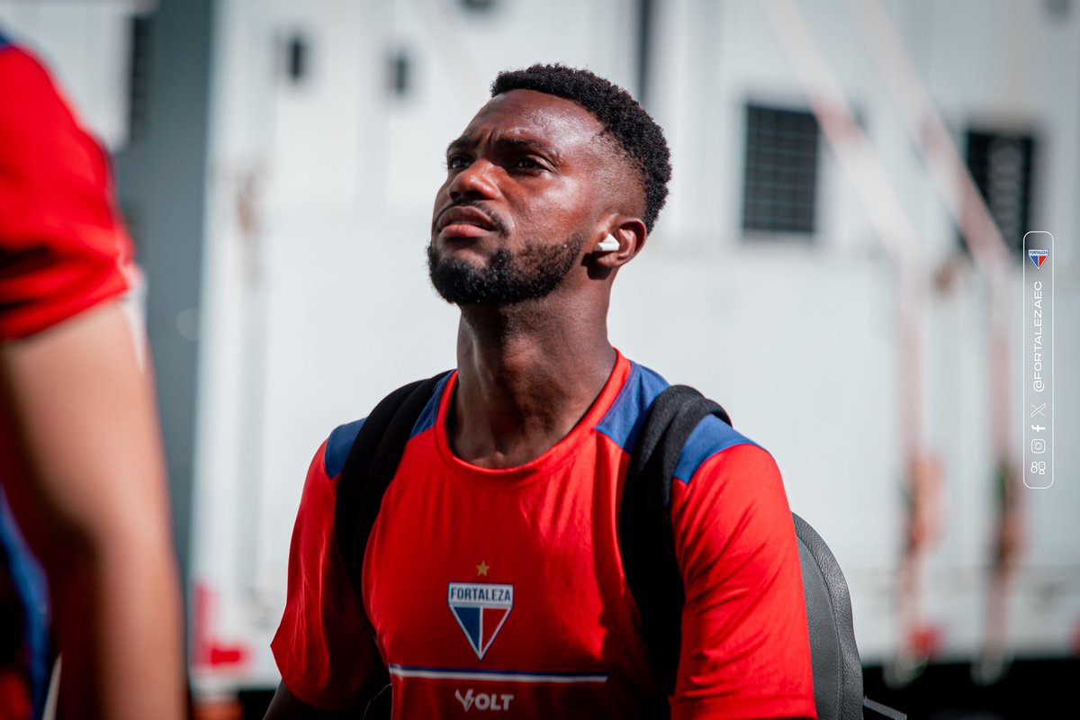 vitinho's tweet photo. Estamos na final do campeonato cearense 2026 vamos Fortaleza 🦁❤️ https://t.co/WJA8KN28zy