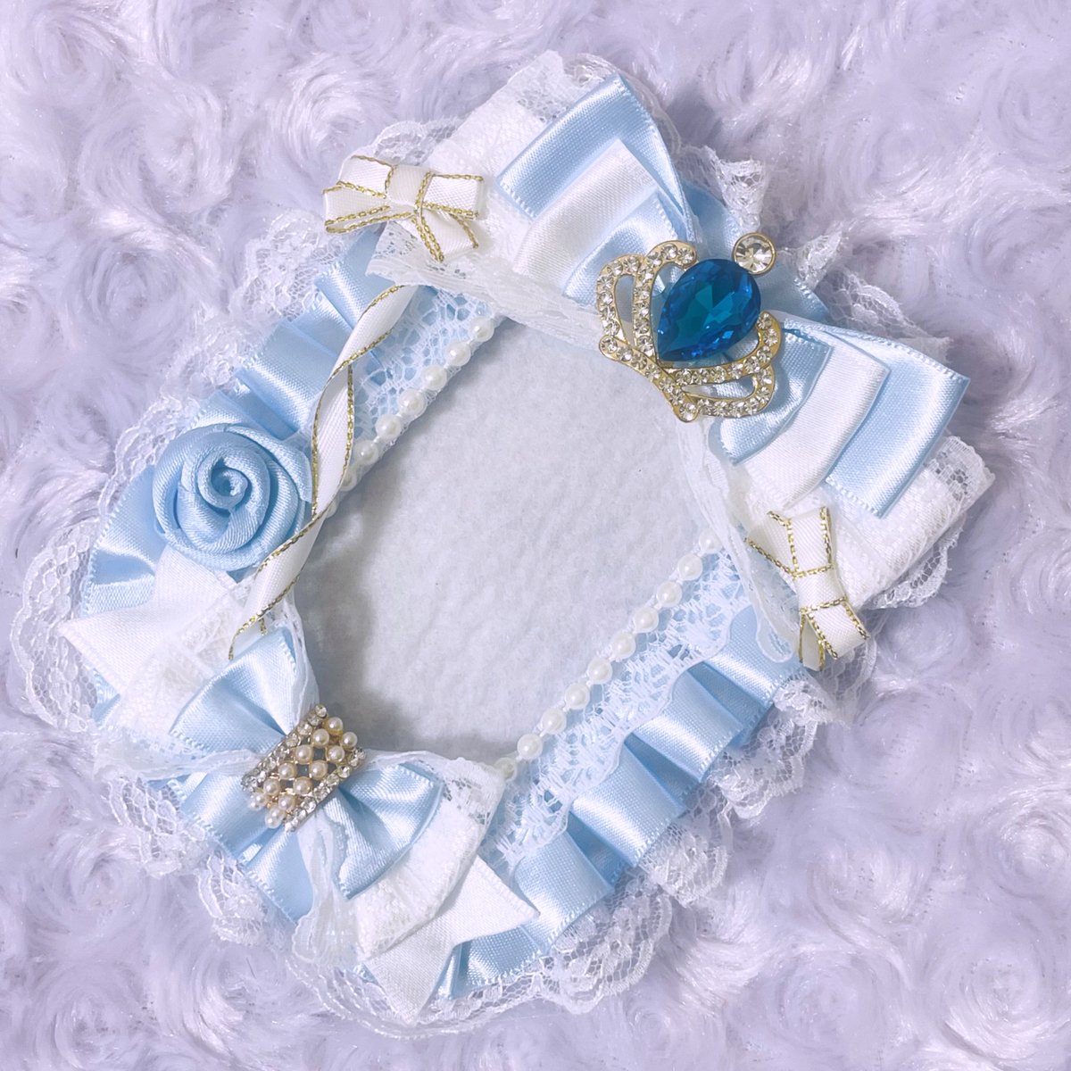 メルカリにて出品しましたー！！前回のシンプルなものより少し華やかになりました✨