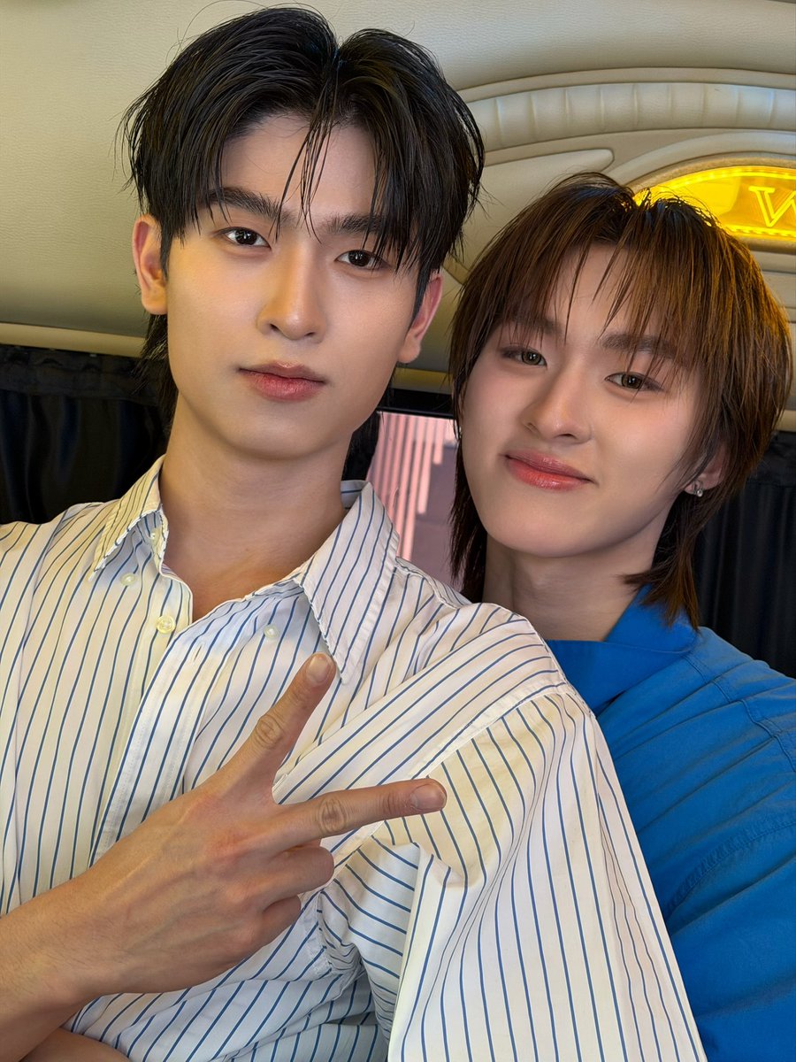 มานั่งด้วยกันหน่อยยยย จะถ่ายรูป
มานั่งด้วยกันหน่อย = 

👀

TROFI2026 x ThomasKong
#TROFIHVLxThomasKong