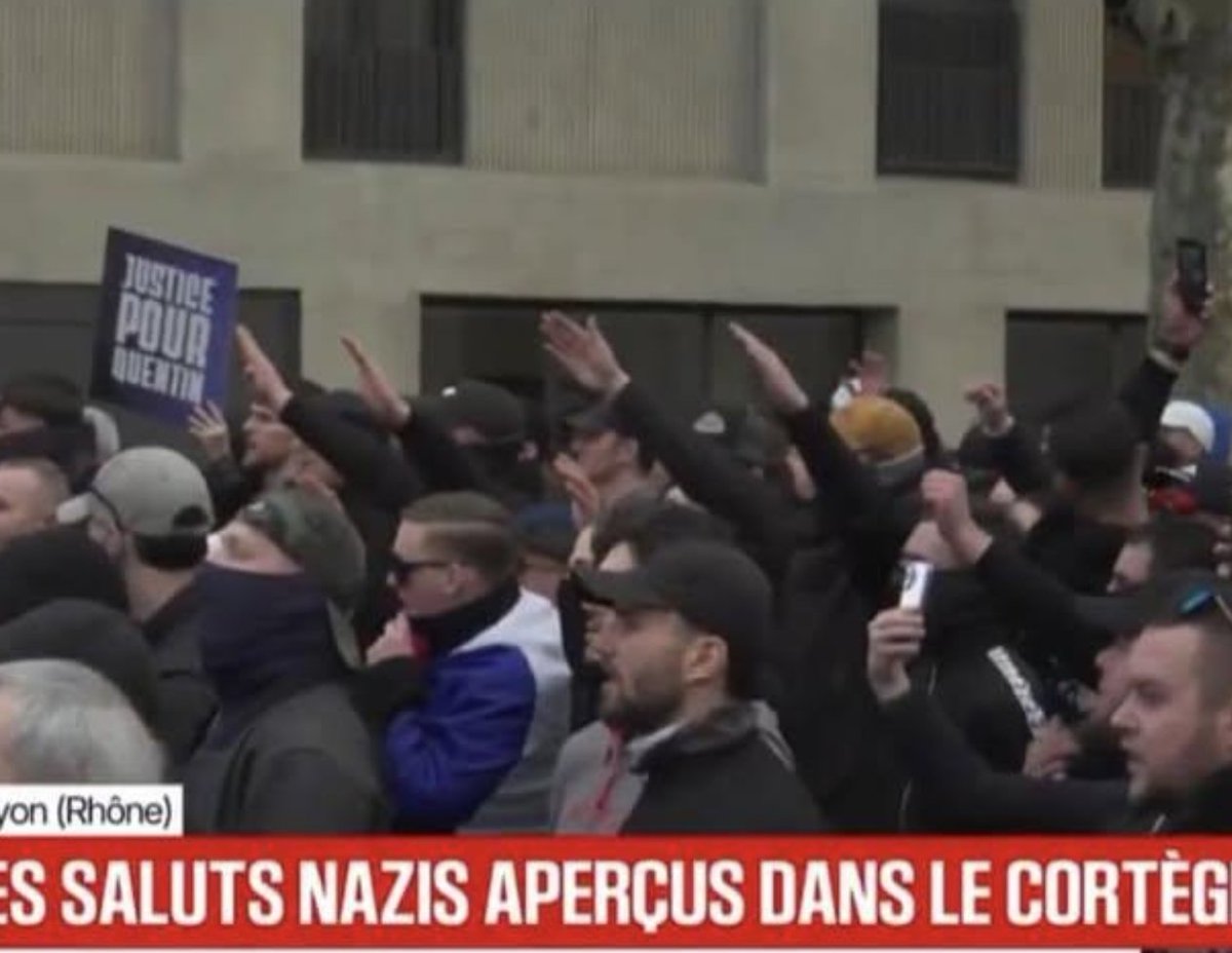 Le Tisseur tweet media