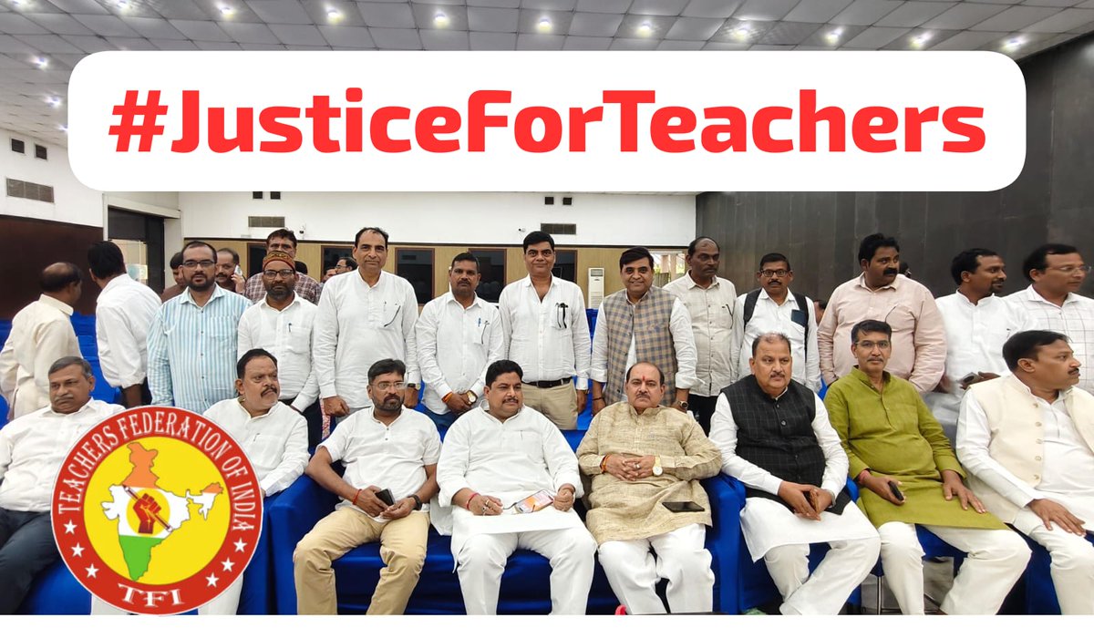 BandaKashyap's tweet photo. #JusticeForTeachers 
@dpradhanbjp 
@PMOIndia 
@DrDCSHARMAUPPSS 
@TFI_2025 
@ashutoshUPPSS 
@prajeetsingh18 https://t.co/j5f2Ps04Wx