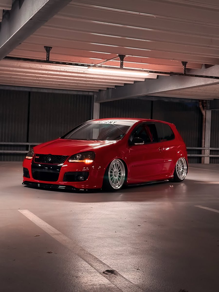 itsReabetswe's tweet photo. Mk5 GTI🩸 The one that started the addiction 😫🔥 https://t.co/Z2fsTR4fxV