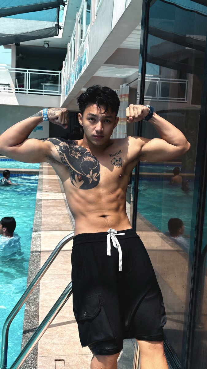 yoshiro tweet media