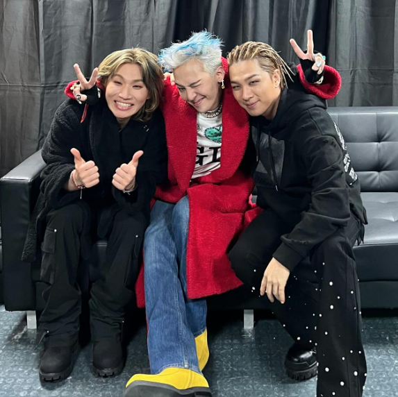 AboutMusicYT's tweet photo. BIGBANG is set to perform at Coachella in one month. https://t.co/aCp0vpzRLx