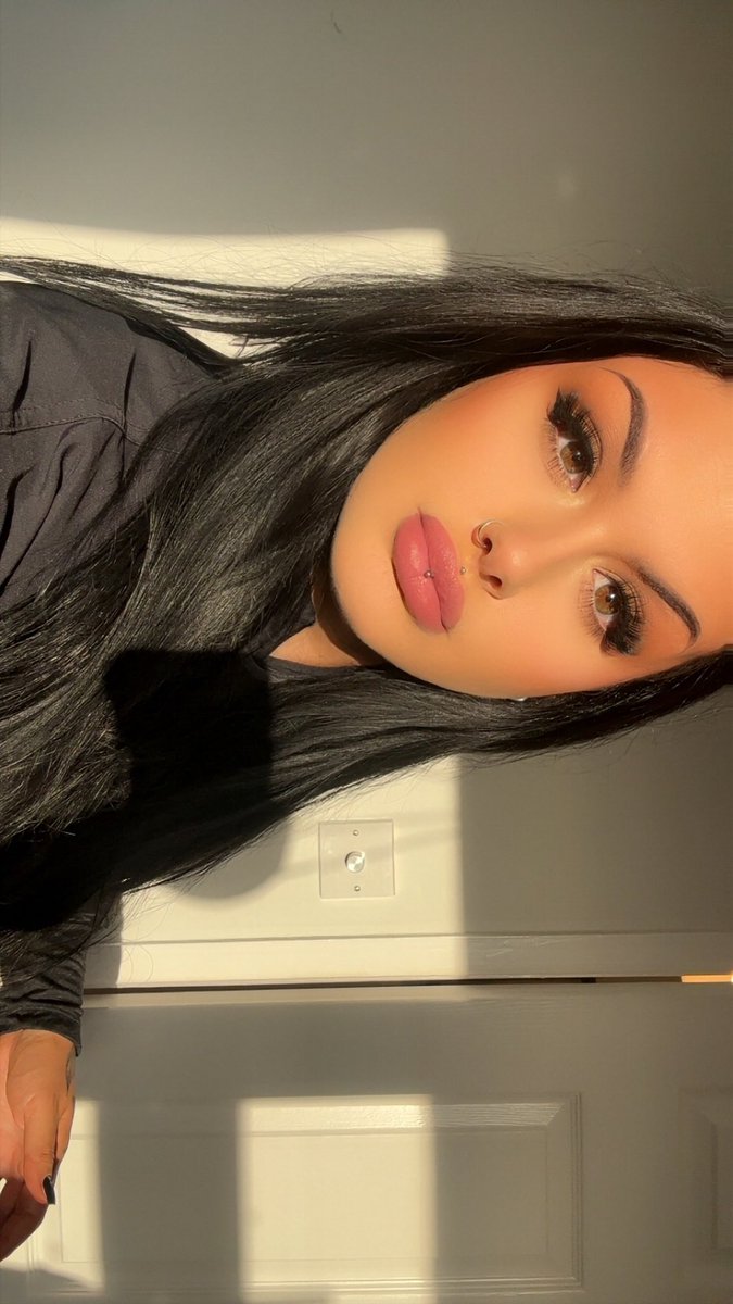 𝐀𝚴𝚴𝐀 ✨ tweet media