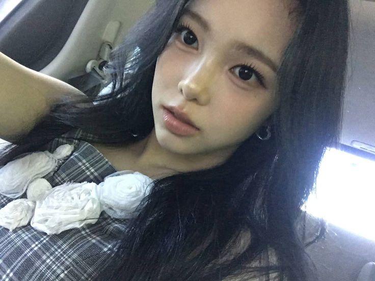 Jeongiak's tweet photo. ✶ 🌳🥐
나와 함께 빛나거나 내가 빛나는 모습을 지켜봐 주세요. https://t.co/nWCFmMcVg4