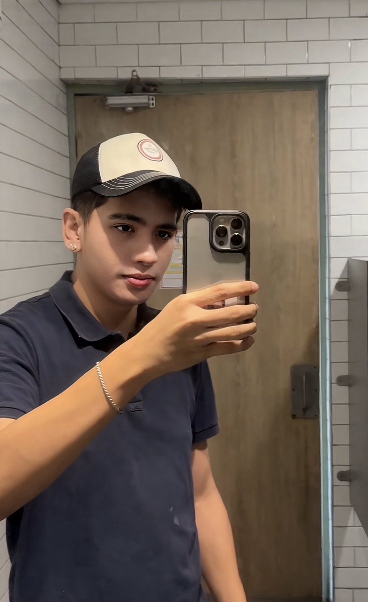 Yann.👅 tweet media