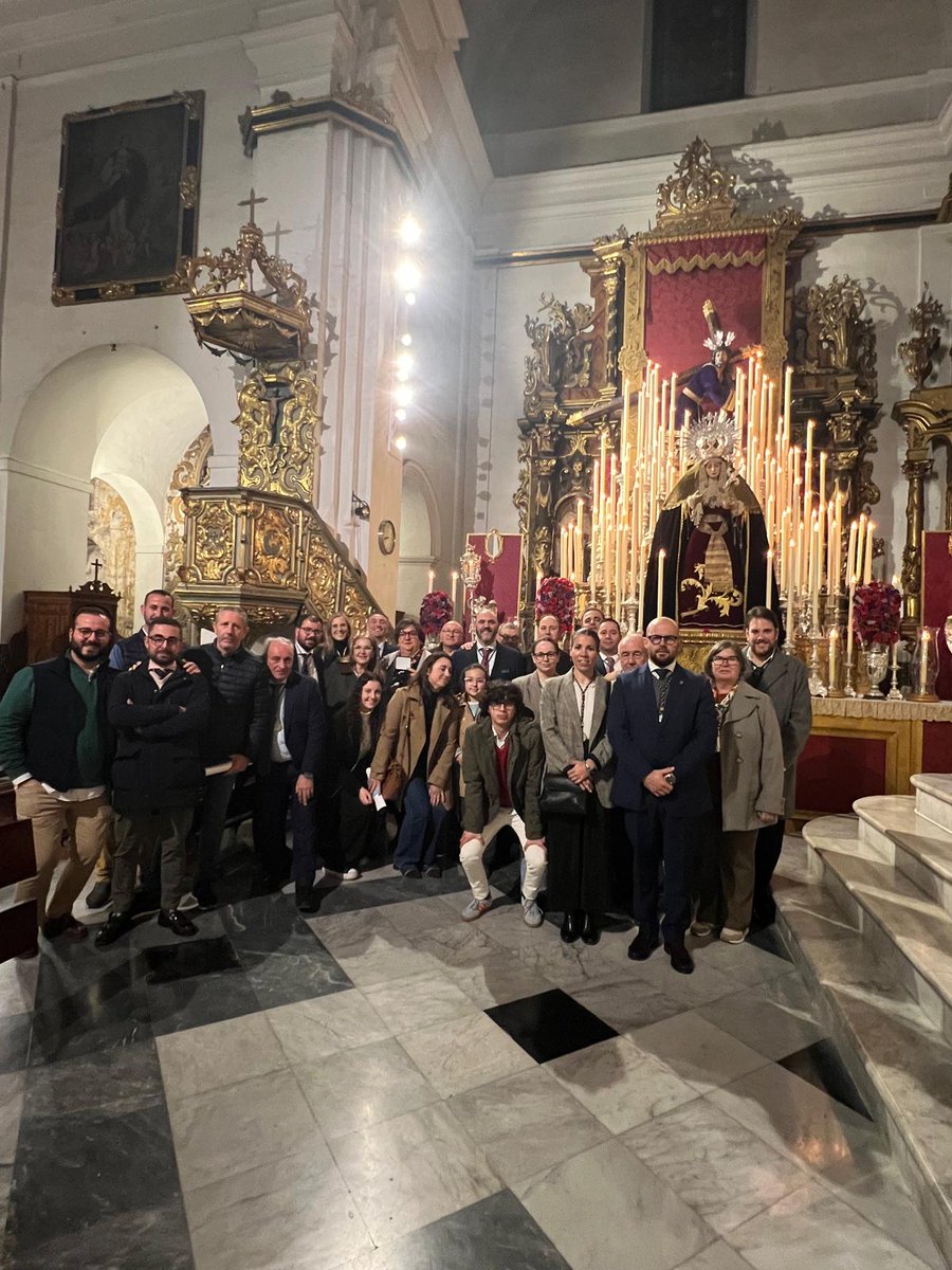 Hermandad del Consuelo tweet media