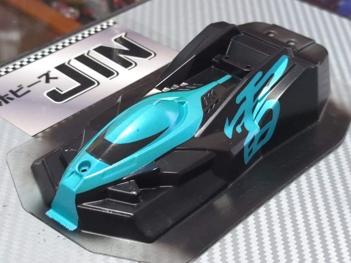 ミニ四駆ボディ塗装】 今回塗装したボディです。 現在の塗装待ちは1